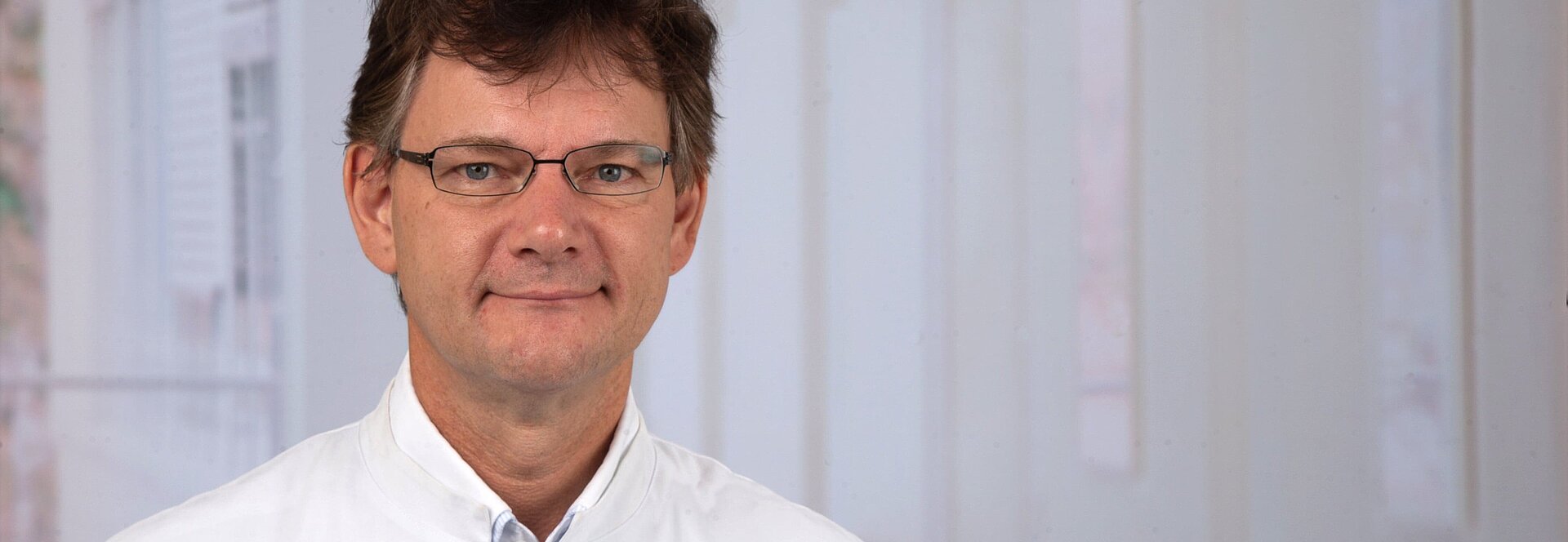 Portrait Professor Dr. Eric Steiner 