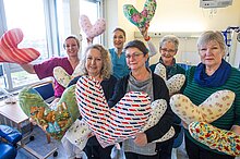 Übergabe der Herzkissen