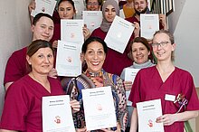 Gruppe mit Zertifikaten