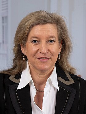  Carola  Krug-Haselbach