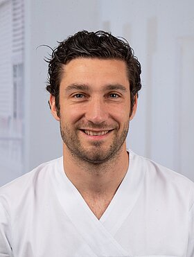 Dr. med. Johannes  Follmann