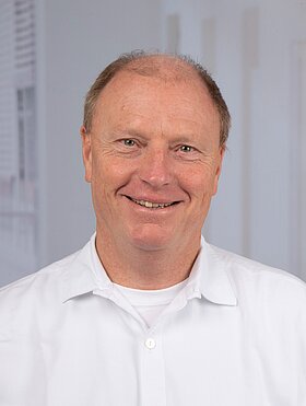 Portraitbild Dr. Johannes Richter Dr. med. Johannes Richter