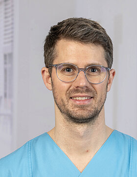 Dr. med. Denis  Müller