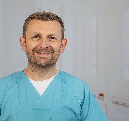 Dr. Oliver Bleiziffer