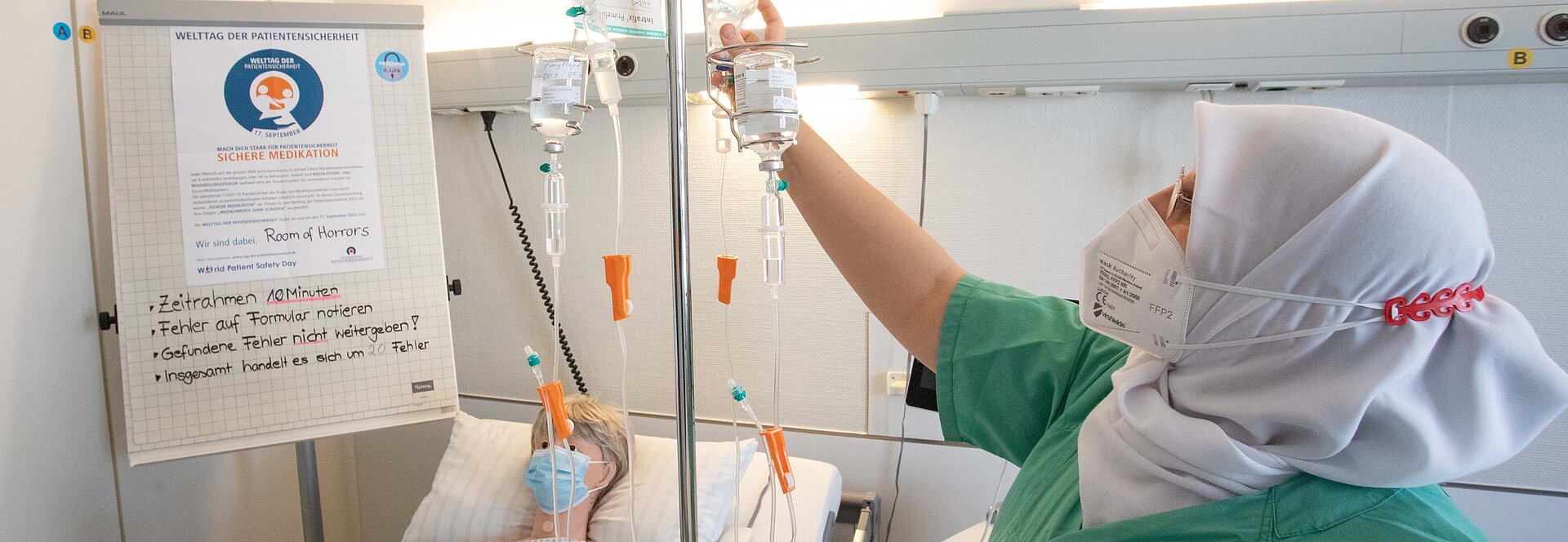 Pflegekraft Münevver Altun beim Sicherheitswettbewerb 