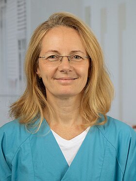 Dr. med. Andrea Himsel