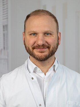 Dr. med. Thilo Gerhards